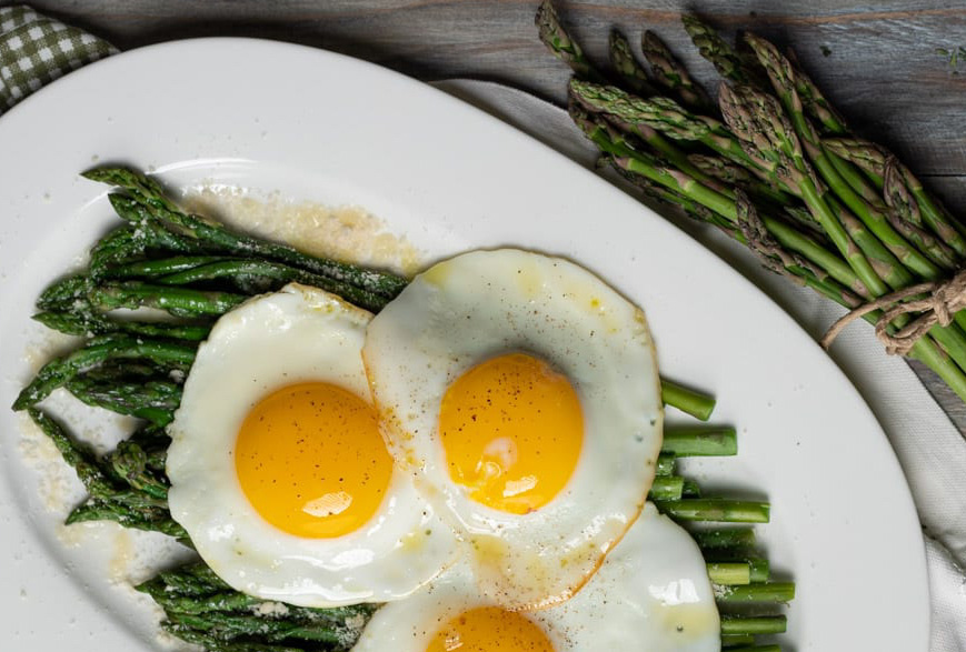 Asparagi alla milanese: preparazione, ingredienti e trucchi per il successo della tua cena