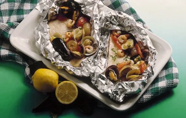 Ricetta del misto mare al cartoccio: Un viaggio gustoso nel mondo del pesce