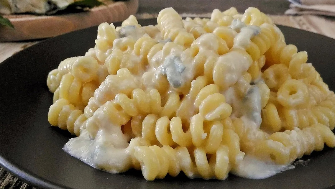 Ricetta dei Fusilli ai 4 Formaggi: Un Tripudio di Gusto in Ogni Forchettata