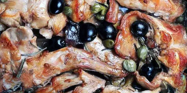 Ricetta Coniglio con le olive: Un Capolavoro Culinaro che Delizierà il Palato