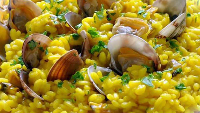 Risotto alle Vongole al Microonde: Un Capolavoro di Gusto e Semplicità