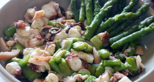 Insalata di Mare e Orto al Microonde: Ricetta Facile e Veloce