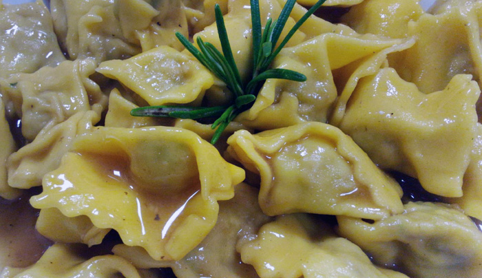 Agnolotti: Un Delizioso Viaggio nella Cucina Piemontese