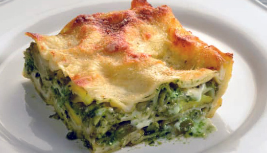 Lasagna al Pesto Preparata al Microonde: Un Piacere Gourmet in 15 Minuti