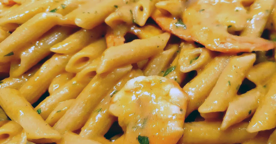 Pasta Cremosa con Gamberi: Una Delizia da Non Perdere