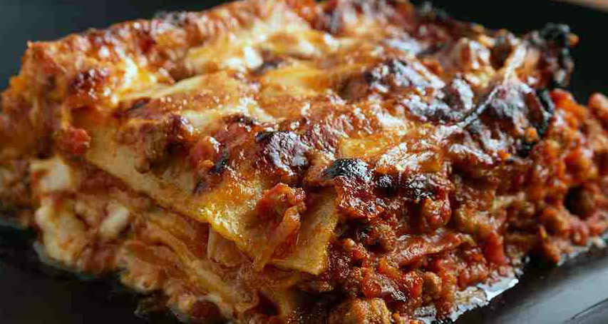 Ricetta Lasagna al Forno: La Ricetta Facile per un Piatto Delizioso